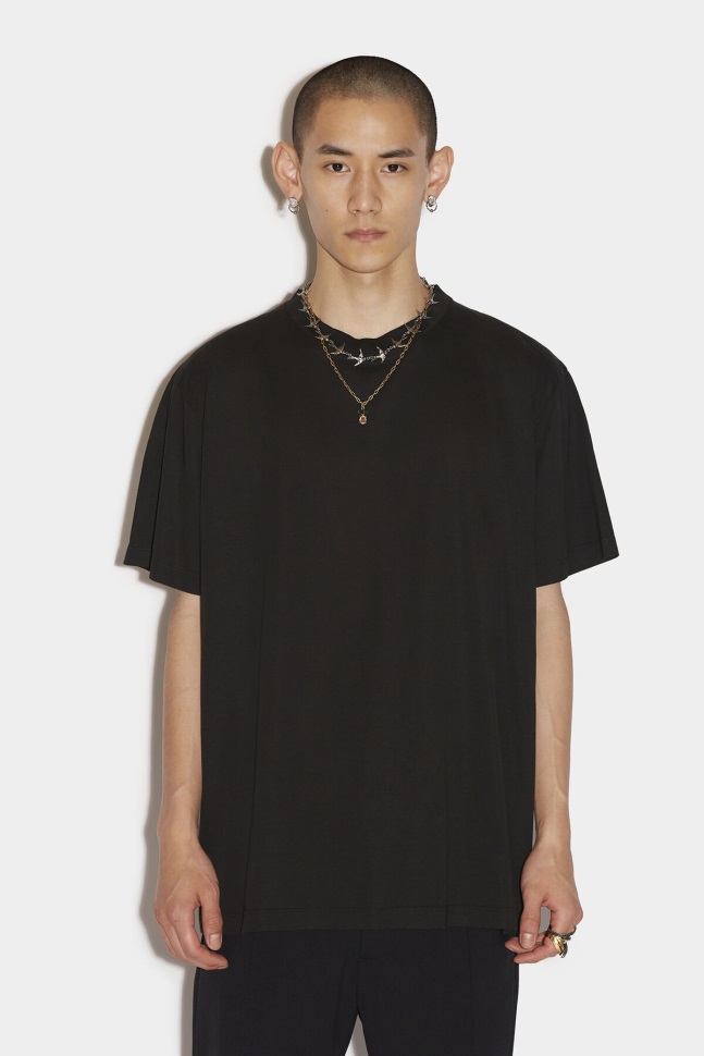 dsquared2_iconic_back_logo_missy_t_shirt.jpg Dsquared2 Iconic Back Logo Missy T-Shirt - Image 1