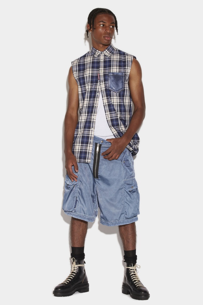 dsquared2_iconic_beige_cargo_shorts.jpg Dsquared2 Iconic BEIGE Cargo Shorts - Image 1