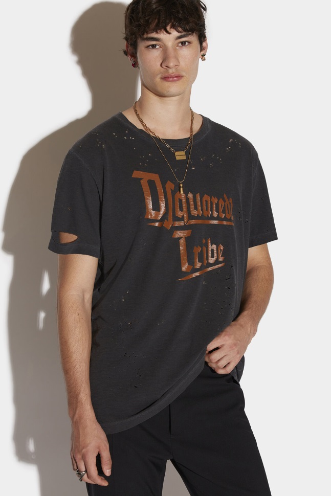dsquared2_iconic_d2_tribe_destroy_t_shirt.jpg Dsquared2 Iconic D2 Tribe Destroy T-Shirt - Image 1