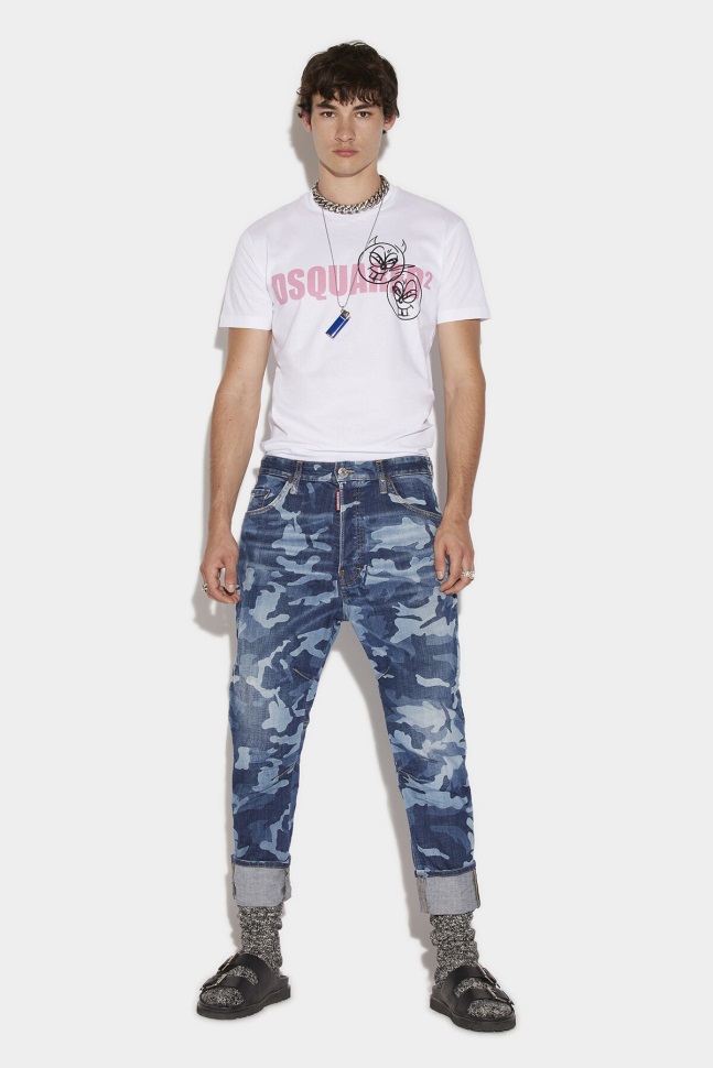 dsquared2_iconic_dark_camouflage_wash_combat_jeans.jpg Dsquared2 Iconic Dark Camouflage Wash Combat Jeans - Image 1