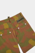 Dsquared2 Iconic DS2 Kids Shorts - Image 4