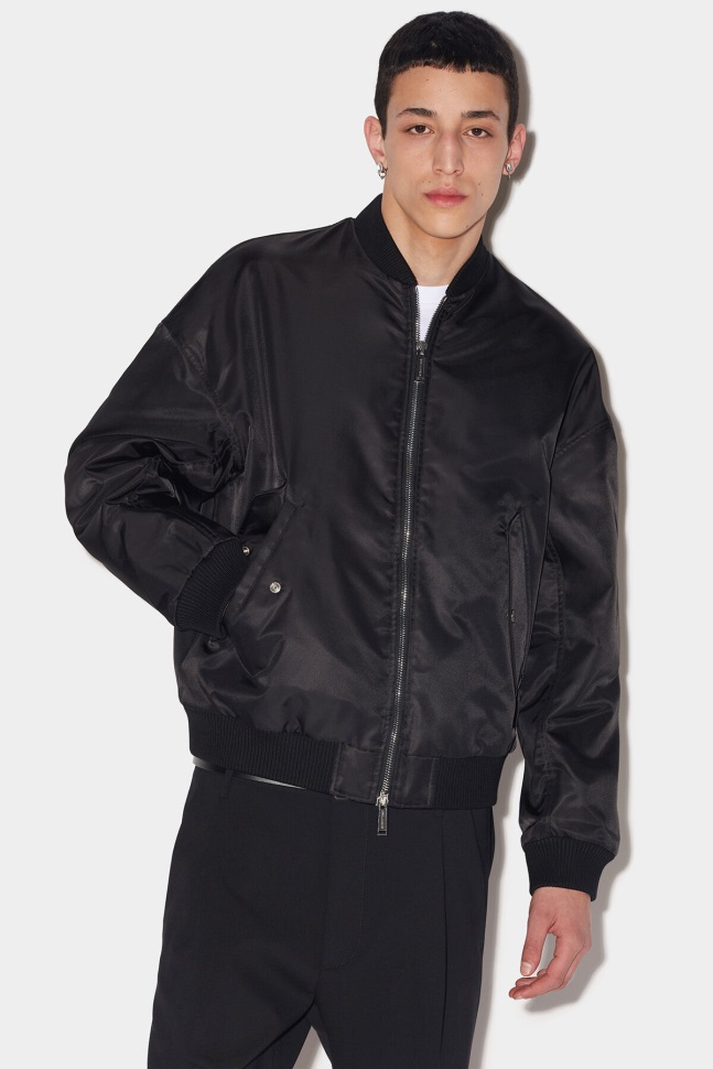 dsquared2_iconic_eviction_bomber_white_black.jpg Dsquared2 Iconic Eviction Bomber WHITE/BLACK - Image 1