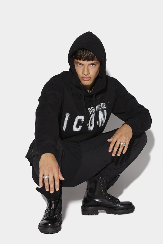 dsquared2_iconic_fantasy_icon_spray_hoodie.jpg Dsquared2 Iconic FANTASY Icon Spray Hoodie - Image 1