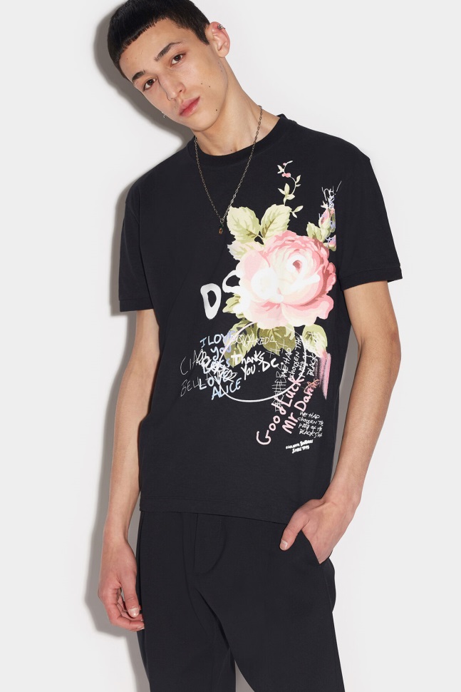 dsquared2_iconic_grannys_bunch_dan_t_shirt.jpg Dsquared2 Iconic Granny's Bunch Dan T-Shirt - Image 1