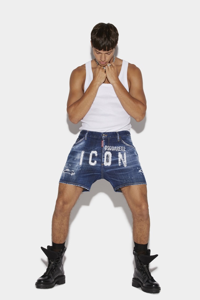 dsquared2_iconic_icon_spray_shorts.jpg Dsquared2 Iconic Icon Spray Shorts - Image 1