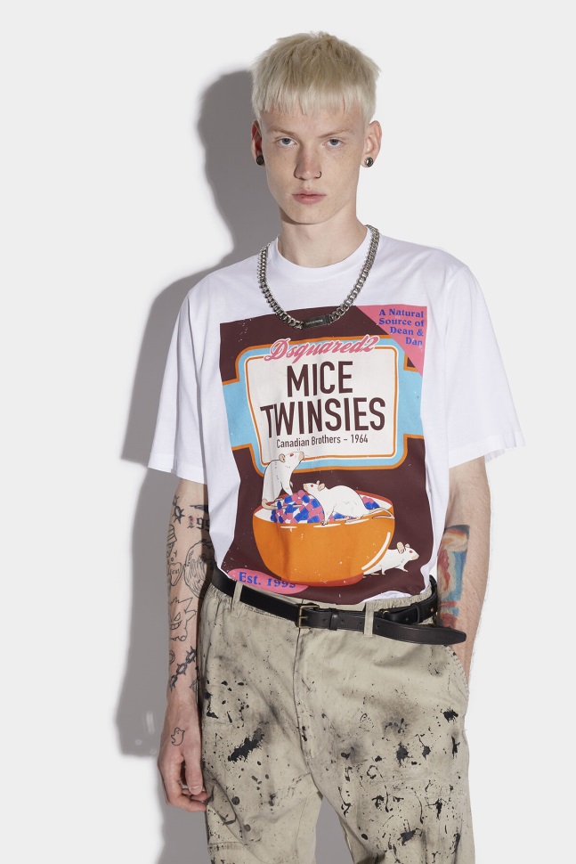 dsquared2_iconic_mice_twins_slouch_t_shirt.jpg Dsquared2 Iconic Mice Twins Slouch T-Shirt - Image 1