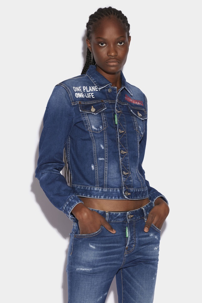 dsquared2_iconic_smiley_partially_organic_cotton_boyfriend_jacket.jpg Dsquared2 Iconic Smiley Partially Organic Cotton Boyfriend Jacket - Image 1