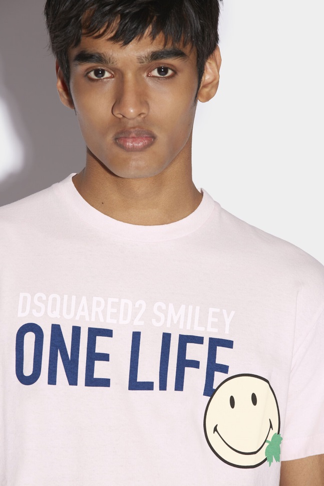 Dsquared2 Iconic Smiley Partially Recycled Cotton Cool Fit T-Shirt WHITE/PINK - Image 3