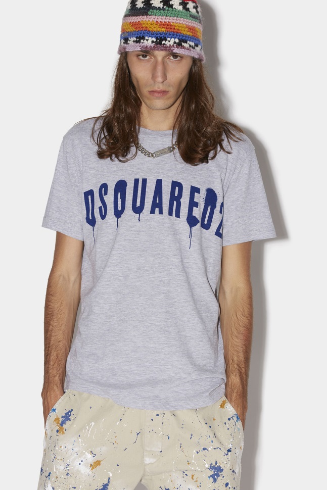 dsquared2_iconic_spray_logo_t_shirt.jpg Dsquared2 Iconic Spray Logo T-Shirt - Image 1