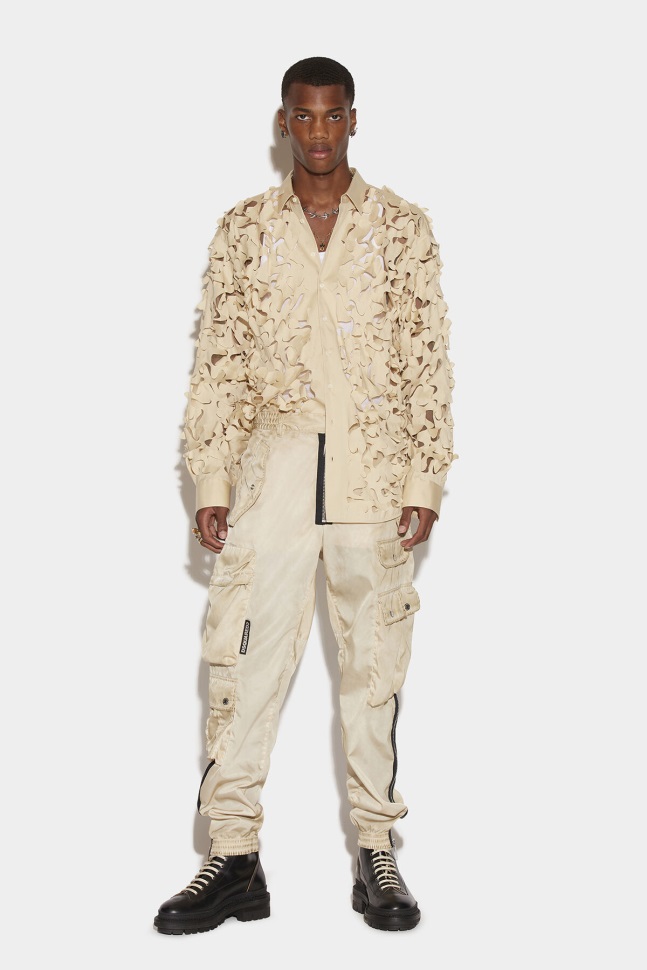dsquared2_iconic_suer_big_cargo_trousers.jpg Dsquared2 Iconic Suer Big Cargo Trousers - Image 1