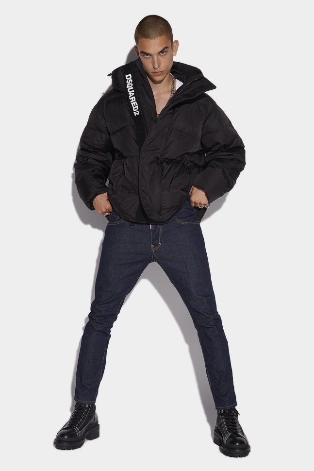 dsquared2_iconic_velcro_logo_zip_puffer_red_black.jpg Dsquared2 Iconic Velcro Logo Zip Puffer RED/BLACK - Image 1