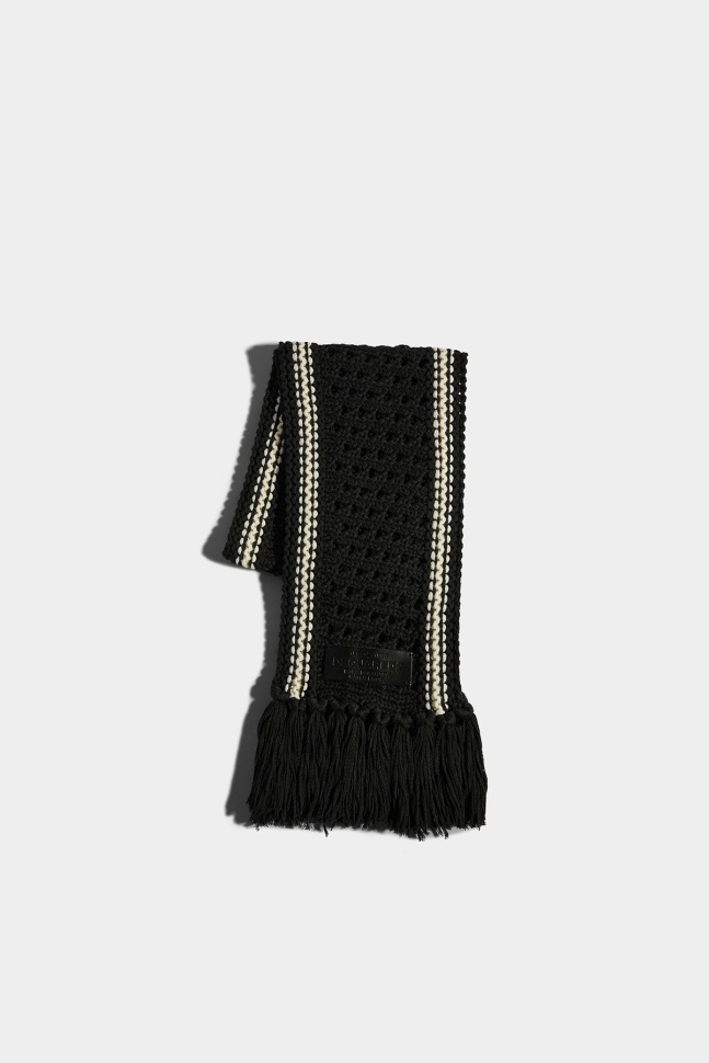 dsquared2_logo_scarf.jpg Dsquared2 Logo Scarf - Image 1