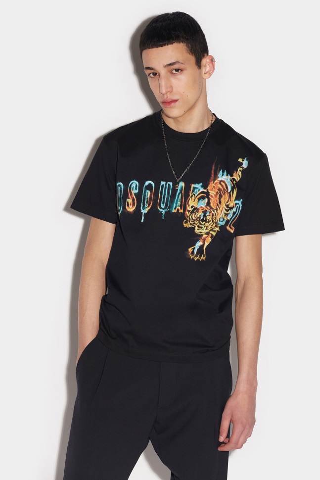 Dsquared2 Iconic Doodle Logo Cool T-Shirt